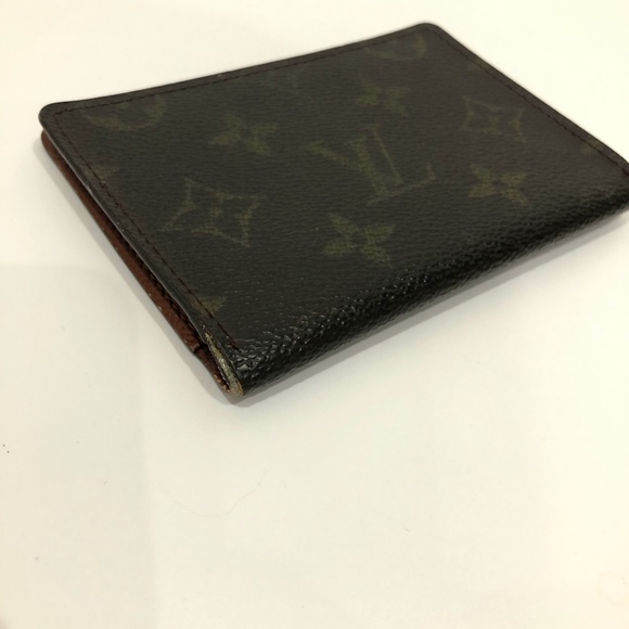 Louis Vuitton Monogram Card Holder - Picture 7 of 12